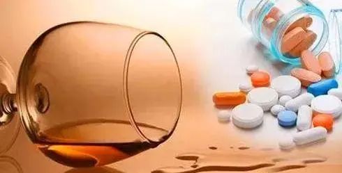 外阴白斑患者在情人节的时候能喝酒吃巧克力吗? 外阴白斑患者在情人节的时候能喝酒吃巧克力吗?